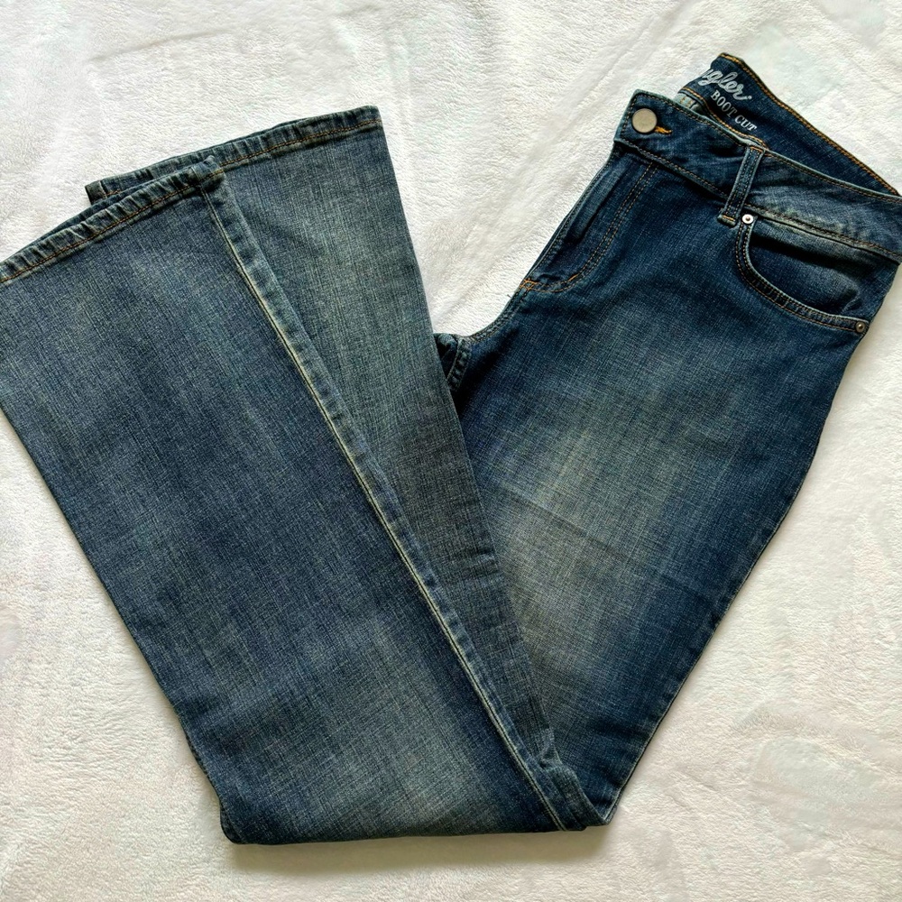 WRANGLER Classic Mid Rise Bootcut Blue Jeans--NWT—15 - Picture 10 of 14